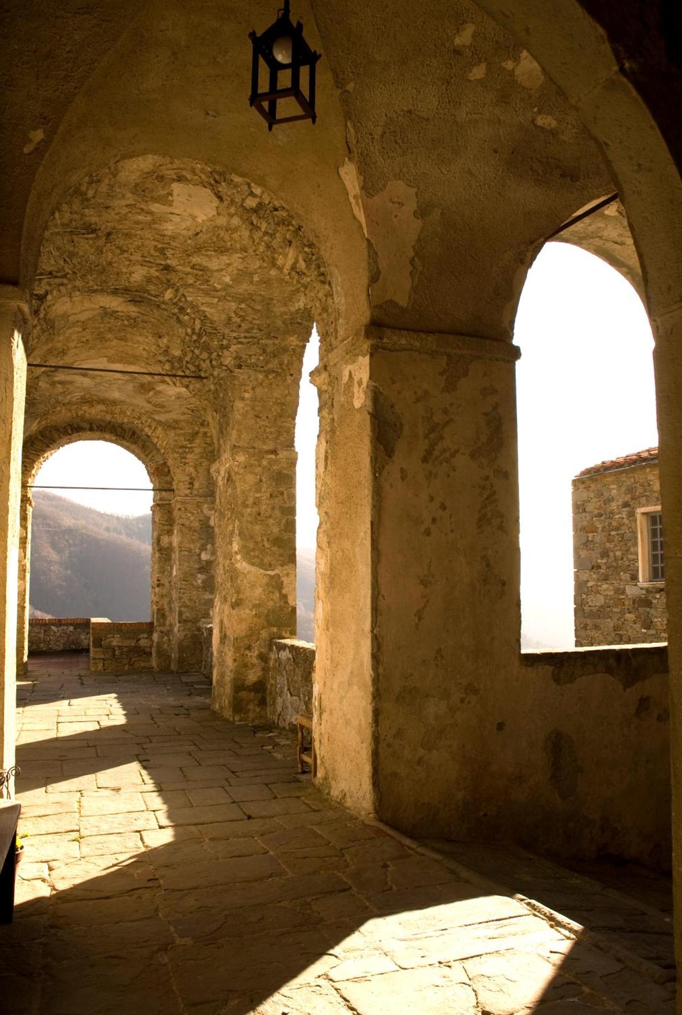 Castello Malaspina Di Fosdinovo Exterior foto